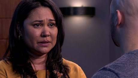 Bronwyn in Binnelanders on kykNET (DStv channel 144).