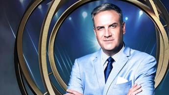 Rian van Heerden to host kykNET’s Wie Word ‘n Miljoenêr