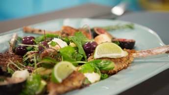 Olive Tapenade Crunch Lamb Cutlets