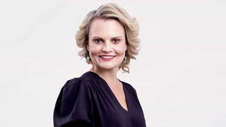 Dr Elna Uit Die Slaapkamer PR 4